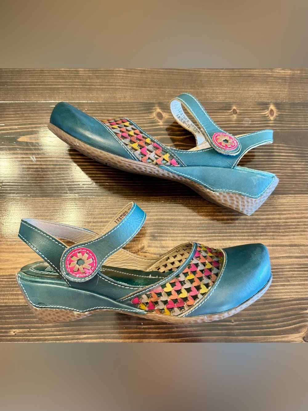 L’Artiste Spring Step Teal Leather Slingback Clogs with Woven Heart Detail 38